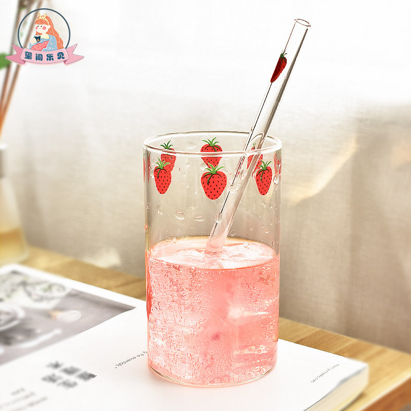 Xiwen Lejian Japanese glass water cup Heat-resistant juice cup Milk cup Net red strawberry student girl straw cup
