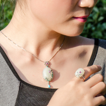 Hetian jade pendant female sterling silver natural Hetian jade pendant jade pendant Hetian Jade mutton White Jade