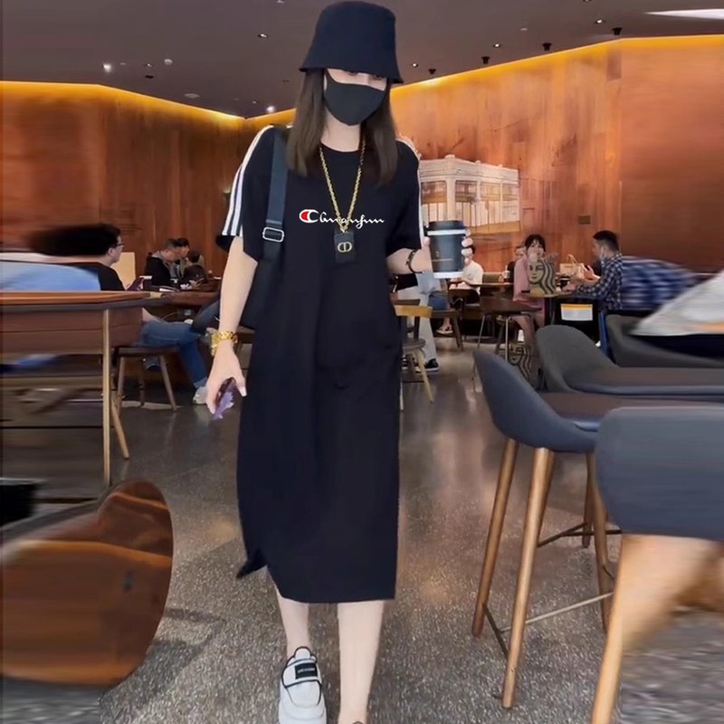 Japanese Version Champion Lingyu Round Neck Dress for Women, Summer Short-Sleeved Pure Cotton Loose Long Over-The-Knee T-Shirt Dress Japanese Version Champion Lingyu Round Neck Dress for Women, Summer Short-Sleeved Pure Cotton Loose Long Over-The-Knee T-Shirt Dress