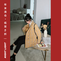 Luminous retro loose plaid suit Plaid wool coat Womens short padded thickened coat