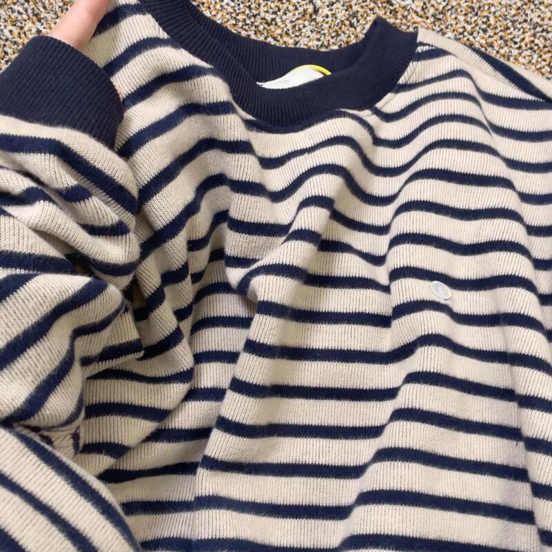 American-Style Oversized Striped Crew Neck Sweatshirt for Women, Spring and Autumn 2025 New Popular Loose Unique Super Nice Top American-Style Oversized Striped Crew Neck Sweatshirt for Women, Spring and Autumn 2025 New Popular Loose Unique Super Nice Top