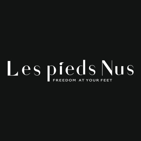 Les Pieds Nus