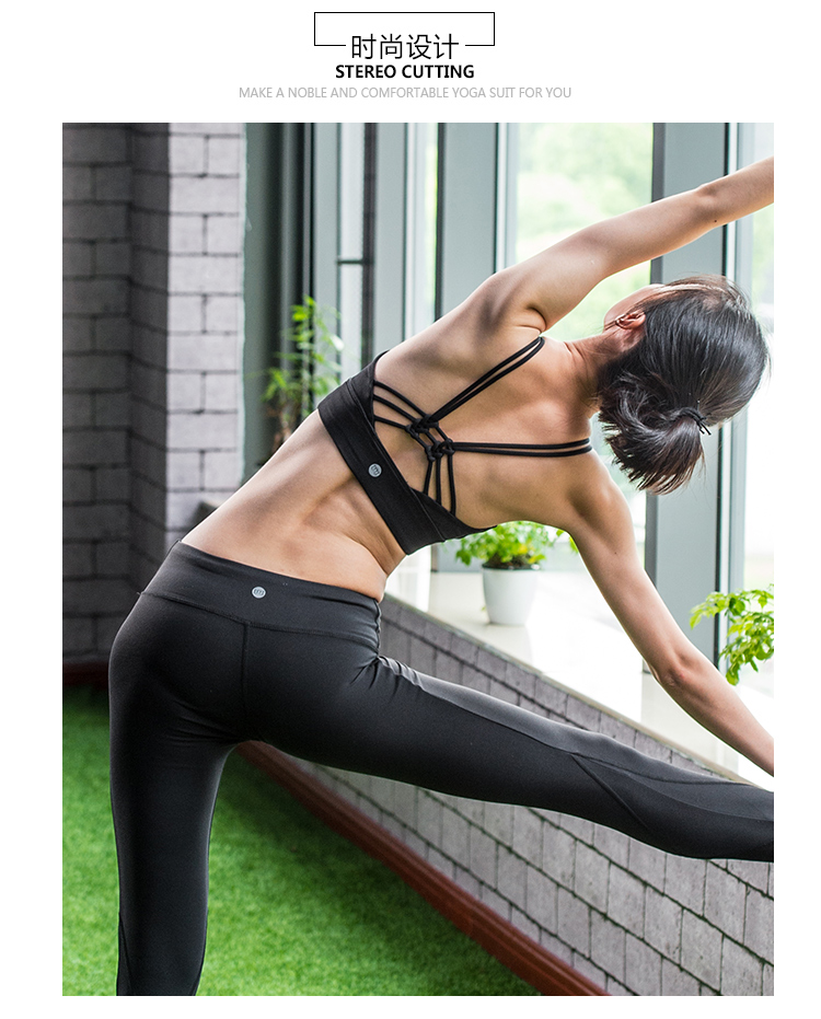 Vẻ đẹp đưa tôi đến với thể thao. Tông màu lạnh, hỗ trợ cao, lưng rỗng, áo ngực chống sốc, áo tập yoga, đồ lót. áo ngực tập thể dục