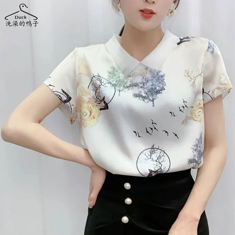 Chiffon shirt summer women's 2022 new style Western style short-sleeved doll collar large size temperament T-shirt age reduction top