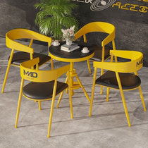 Milk tea shop table and chair combination Internet celebrity dessert shop cafe cold drink shop rest area outdoor industrial style outdoor table and chairs