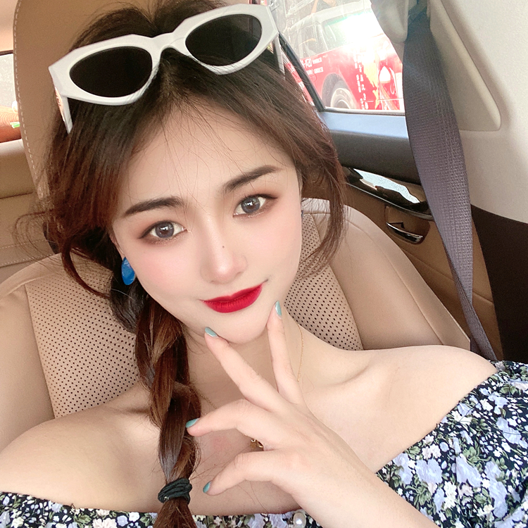 European and American Shakyung Street with clothes small frame shape sunglasses personality of long face elliptical sunglasses