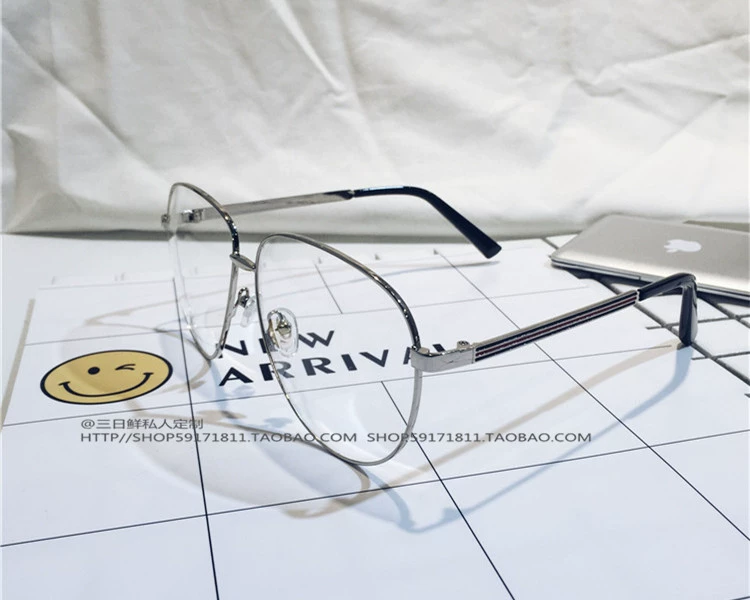 Kính retro kính nữ khung kính nam và nữ kính tròn Li Yifeng sao có cùng kính có thể được trang bị cận thị kính mát nam chính hãng