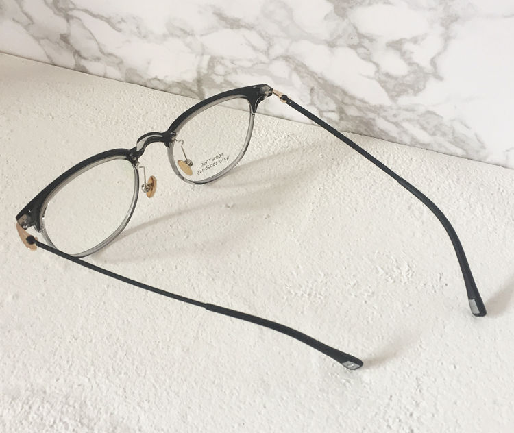 Montures de lunettes en Memoire plastique - Ref 3140421 Image 21