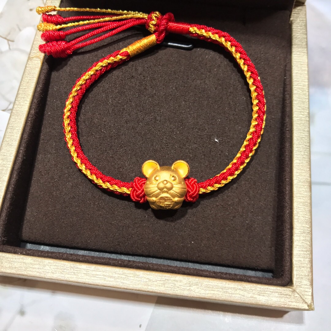 Gold 3D Hard Gold Cute Mouse Hand 12 Zodiac Necklace Holding Fu Mouse Transfer Bead Pendant This Life Year Red Rope New