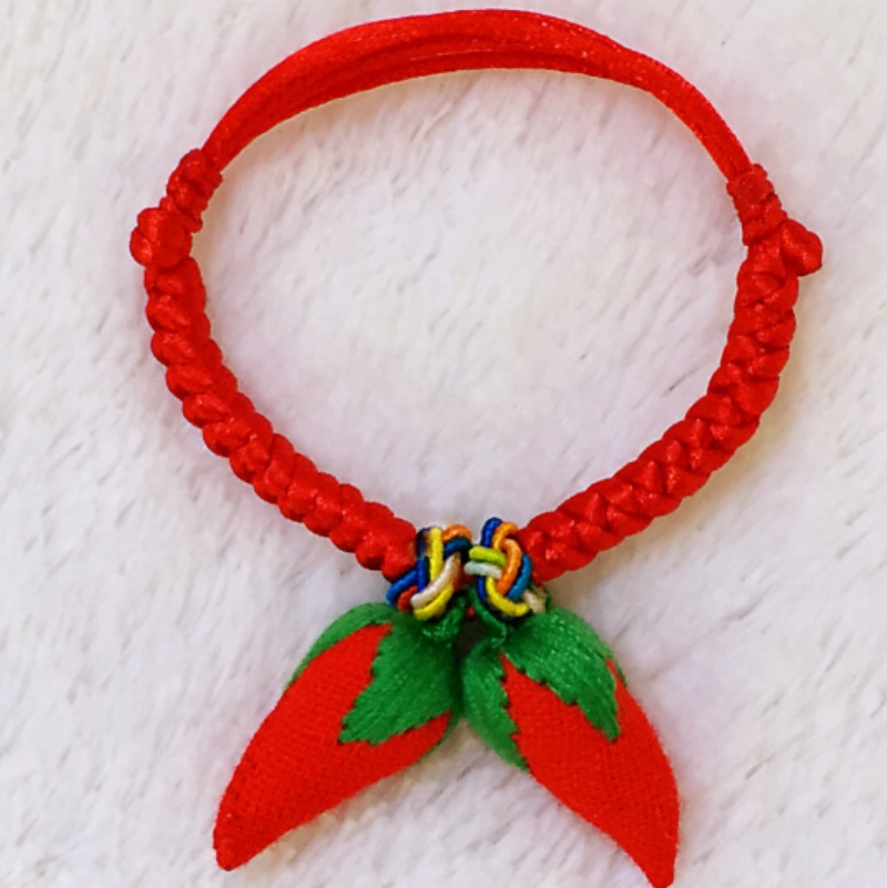 Baby Pregnant Woman Newborn Baby Boy Folklore Press Terrier Hair Cloth Art Pure Handmade Small Chili Red Rope Bracelet