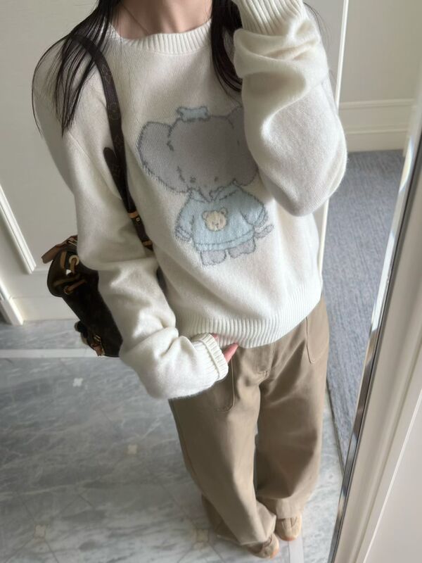 Korean-Style Simple 2026 Autumn New Round-Neck Sweet and Cuddly Cartoon Elephant Jacquard All-Wool Pullover Sweater