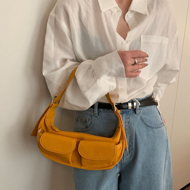 Women's Bag 2026 Spring/Summer Cool Retro Style Leather Biker Bag Double Pocket Half-Moon Bag Shoulder Bag Crossbody Bag
