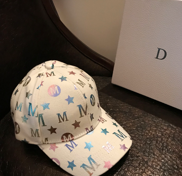 New Japanese graffiti letter baseball cap for women, versatile for both men and women, curved brim sun hat, casual and fashionable baseball cap detail image 13