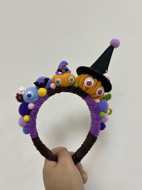 Halloween-Themed Twist Stick Headband, Light-Up Version, Suitable for Adults and Children, Fun and Cute Hair Accessory for Kindergarten
