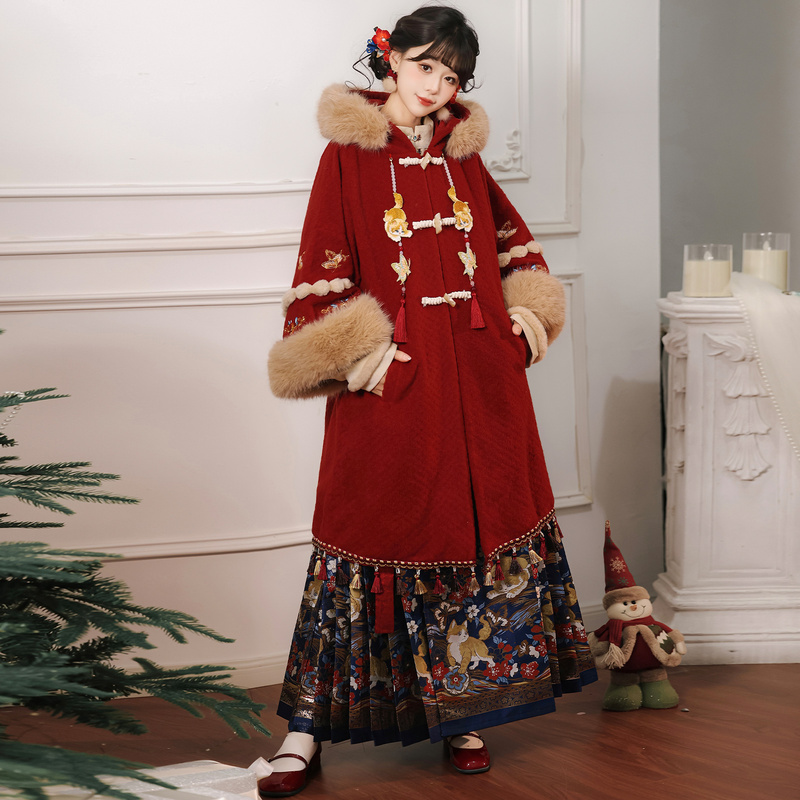 Moshanghuamin Ming-Style Hanfu Women's Chinese-Style Woolen Coat with Han Elements, Ethnic Style New Year Outfit, Winter Version