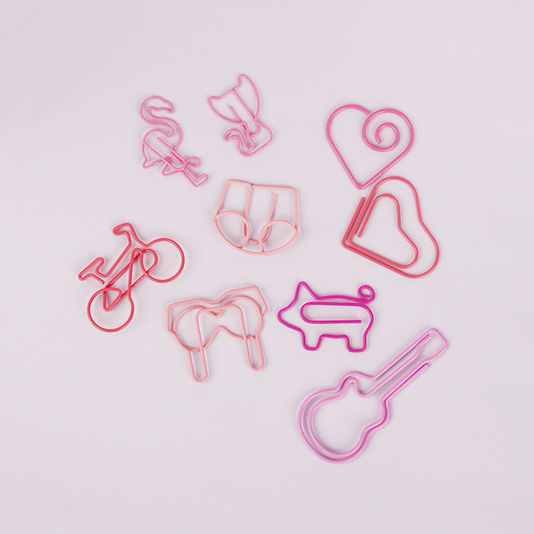 Pink series revolving needle cartoon back needle plastic pin guitar recipe needle cute pin