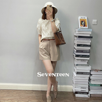 Elegant French style display with white lantern sleeves Short sleeves small fragrant retro style 2022 Summer round collar Cubic printed blouses