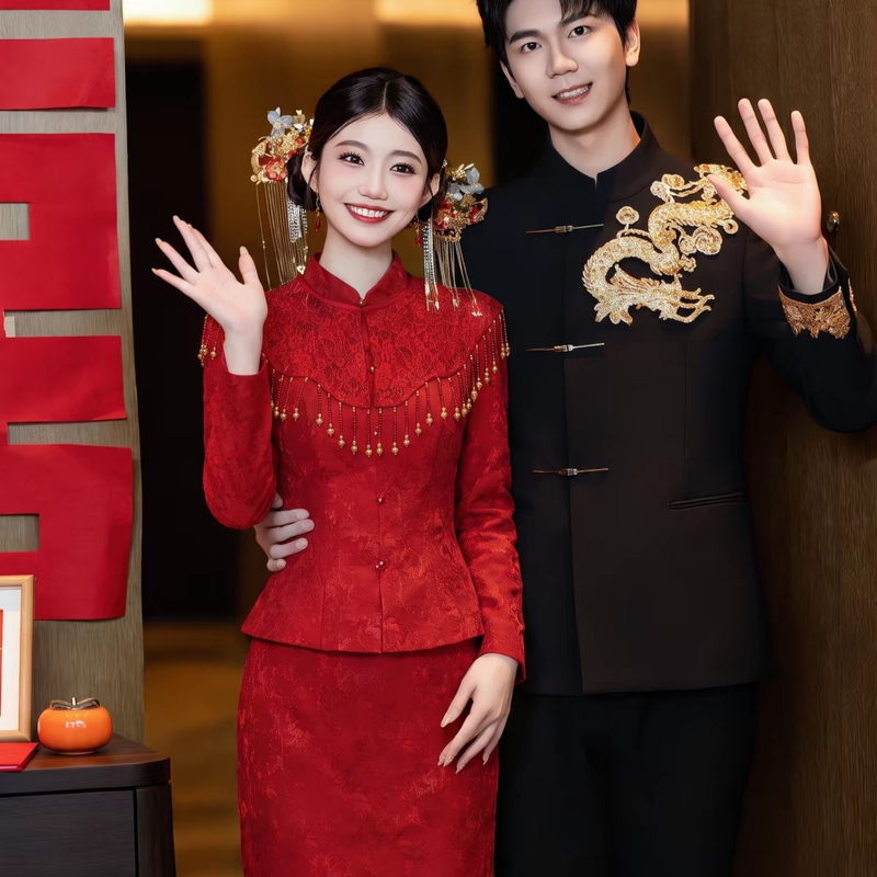Red Lace Tassel Wedding Qipao Set for Brides, New Chinese-Style Engagement Dress, Small Size, Suitable for Toast and Thank-You Banquets Red Lace Tassel Wedding Qipao Set for Brides, New Chinese-Style Engagement Dress, Small Size, Suitable for Toast and Thank-You Banquets