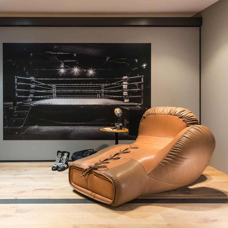 Italian-Style Light Luxury Designer Boxing Glove Sofa Chair, Fiberglass Irregular Creative Gym Single Leisure Recliner Italian-Style Light Luxury Designer Boxing Glove Sofa Chair, Fiberglass Irregular Creative Gym Single Leisure Recliner