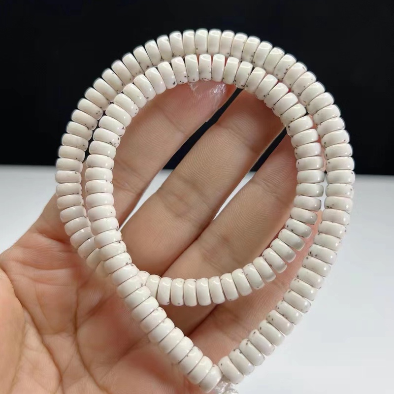 Dry-Ground, Slightly Peeled, Large White Spots, Large White Spots, Pufferfish Tablets, Hainan Xingyue Bodhi Seeds Dry-Ground, Slightly Peeled, Large White Spots, Large White Spots, Pufferfish Tablets, Hainan Xingyue Bodhi Seeds