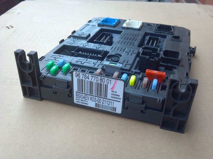 Peugeot Citroen C2 C5 Sega Triumph C4L 207 307 308 408 Bsi Body Computer