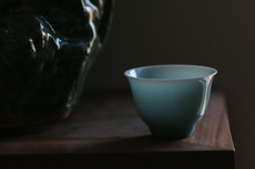 чашка 陶艺家 李伟 全手工 粉青茶杯 青瓷主人杯
