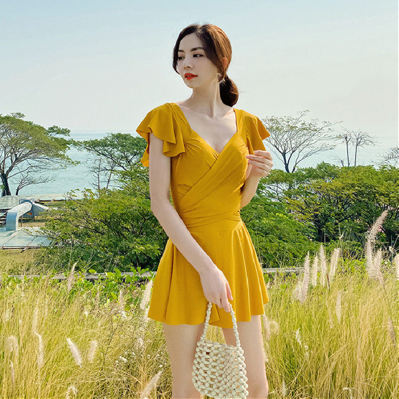 New swimwear fairy Fan Korea Inns Wind skirt style conservative small breasted belly Slim Flat Corner Spa Suit Swimsuit