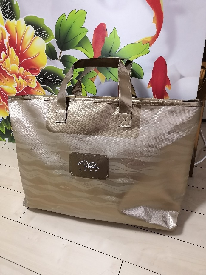 水星家纺 摩登KT法兰绒毛毯!