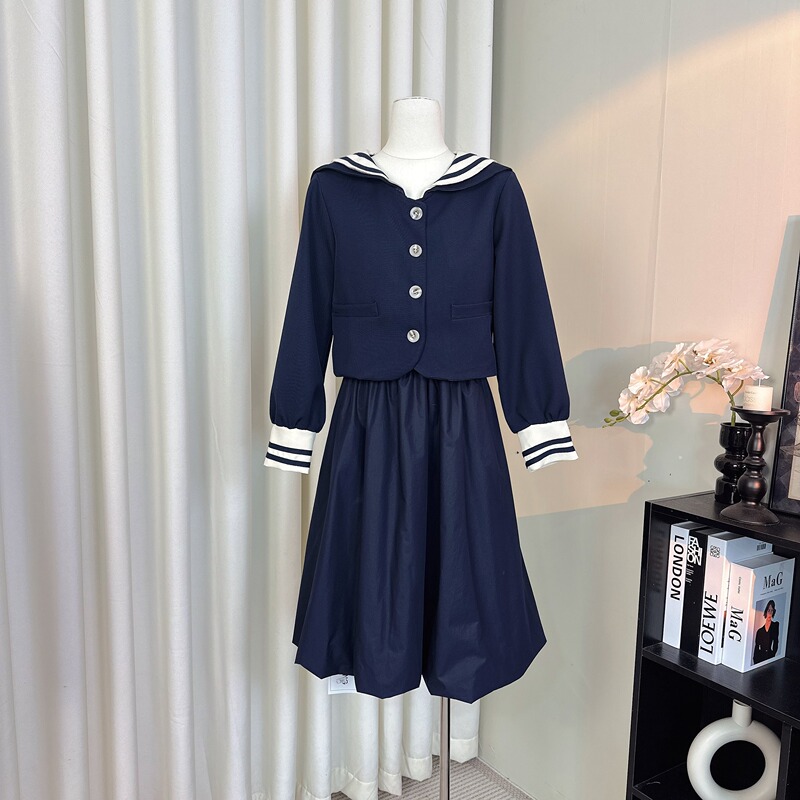 Autumn Voyage: Girls' Academy Style Navy Collar Short Windbreaker Jacket and Skirt Set for Women Autumn Voyage: Girls' Academy Style Navy Collar Short Windbreaker Jacket and Skirt Set for Women