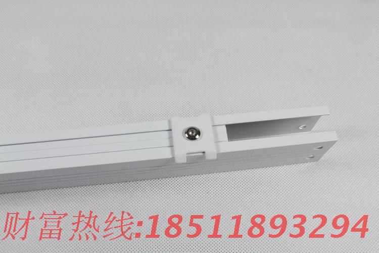 Móc treo máy chiếu Móc treo máy chiếu phổ Giá treo máy chiếu Trần treo tường Giá treo kính thiên văn vạn năng - Phụ kiện máy chiếu máy chiếu vnpc