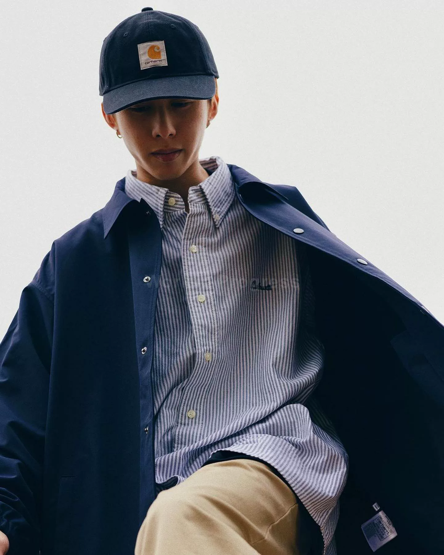 Пуховик Carhartt WIP водостойкая куртка черного цвета и стильная длинными рукавами DENNIS COACH JACKET