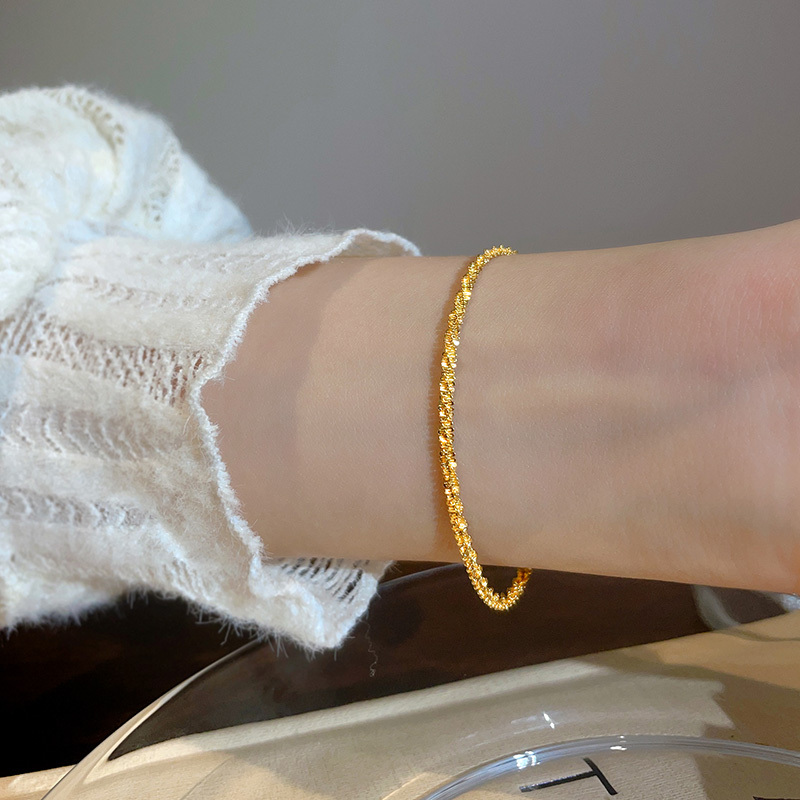 Sparkling Bracelet for Women, Light Luxury Niche Design, Gold Titanium Steel, Exquisite Friendship Bracelet, Non-Fading Color Chain Sparkling Bracelet for Women, Light Luxury Niche Design, Gold Titanium Steel, Exquisite Friendship Bracelet, Non-Fading Color Chain