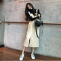 Phụ nữ mùa thu 2018 phiên bản Hàn Quốc mới của chiếc váy nhung kẻ sọc hoang dã dài qua đầu gối là trang phục khí chất mỏng manh 	váy đan dây eo	