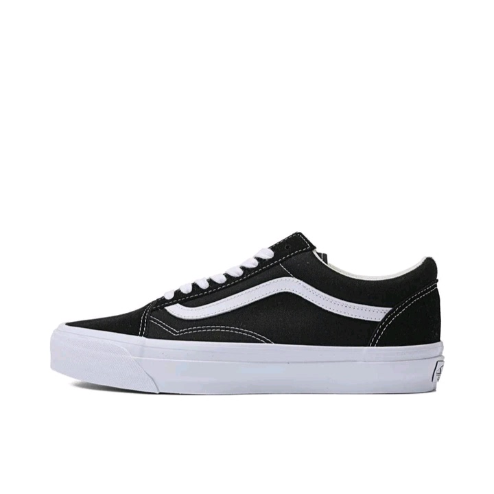 Vans Old Skool Skateboard Shoes, Lightweight and Non-Slip Vn000Cqdba2 Vans Old Skool Skateboard Shoes, Lightweight and Non-Slip Vn000Cqdba2