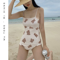 Korean printed bear one-piece swimsuit female belly thin backless girl Beach beach Beach beach hot spring resort swimsuit