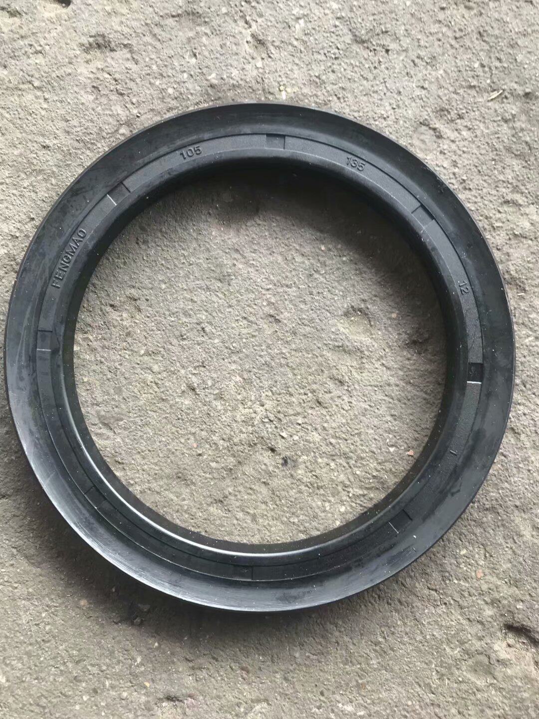 Dandong Yellow Sea rear wheel oil seal 105 * 135 * 12 105x135x12 105135 12