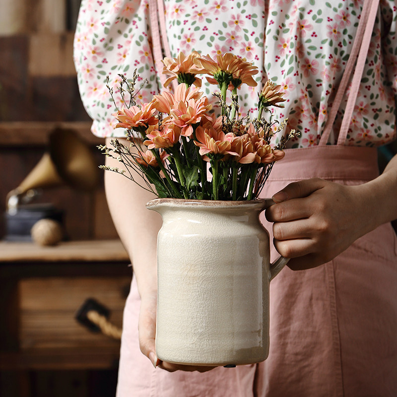 Grey Small Flower Pot Bottle Ceramic Folk Guest House Guest House Art Vase Hem Living Room Flower Arrangement Retro Field Green Plant Dry Flowers-Taobao