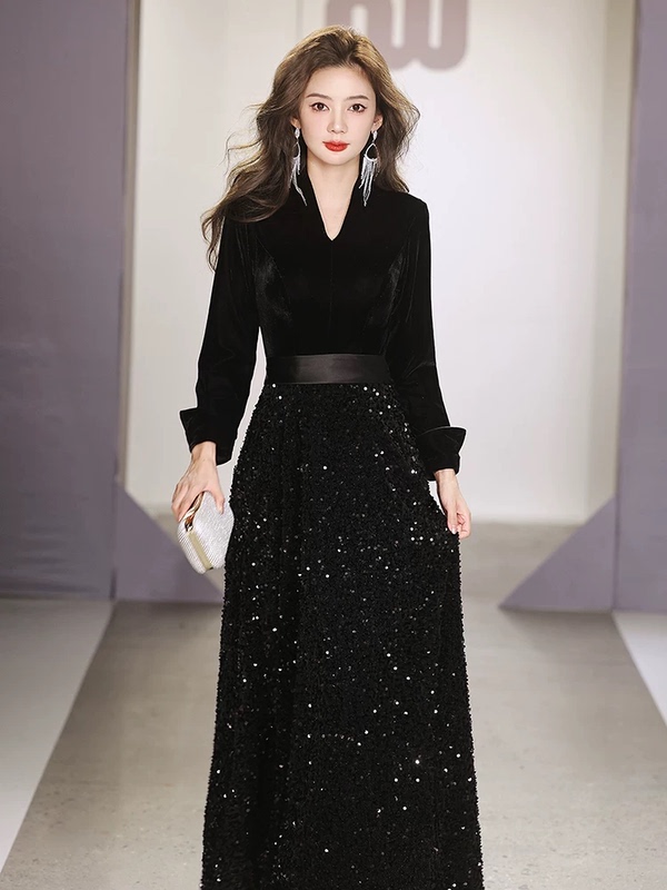 European and American Style Black Evening Dress with a Light Luxury and High-End Feel, Featuring Sequins, a Popular Item for Annual Meetings, Hosting, Choir Performances, and Long Banquet Gowns