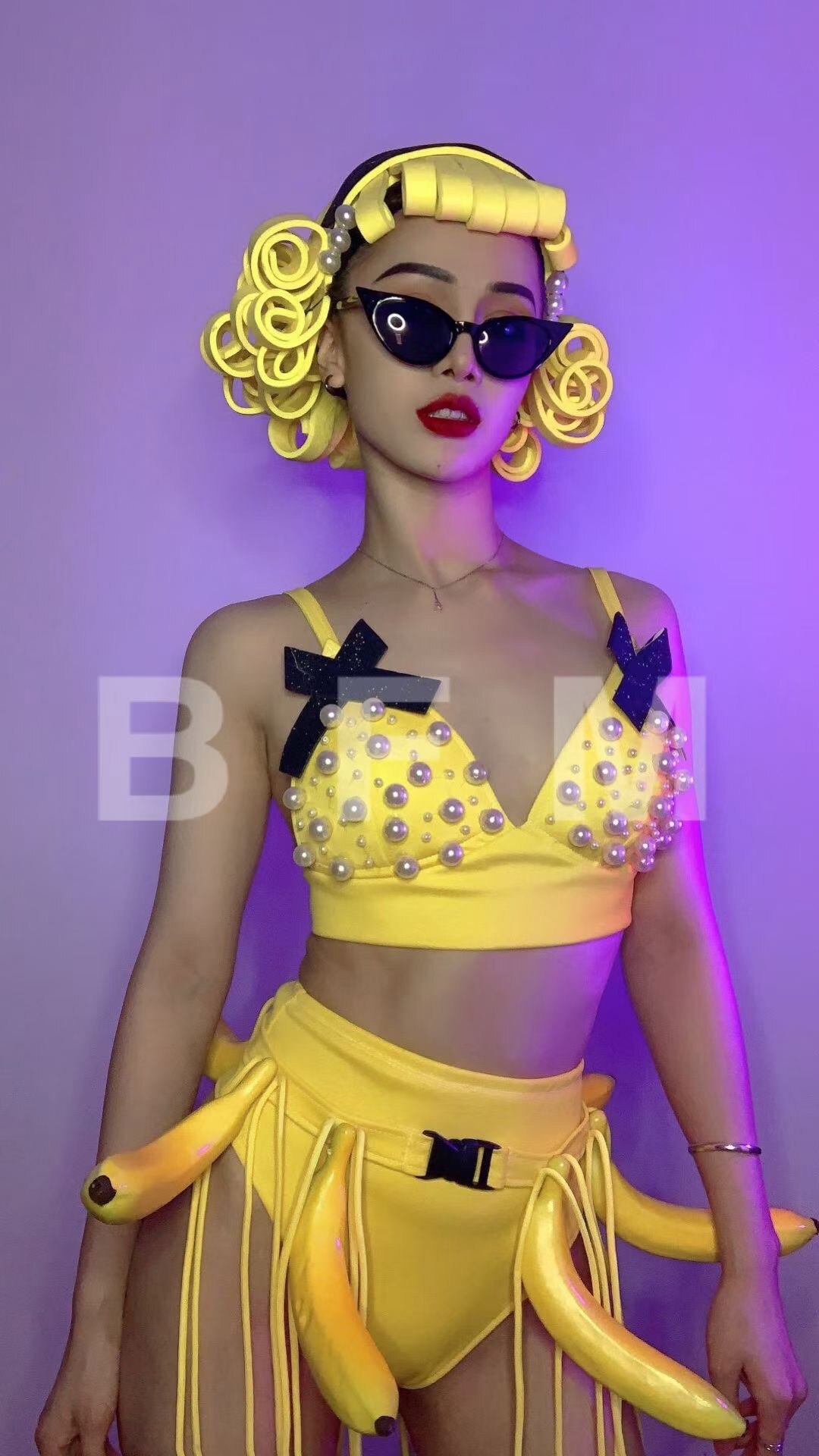 TT High-end Nightclub Bar Singer Djds Dance Team Gogo Sexy Banana Two-piece Style Suit Play Out