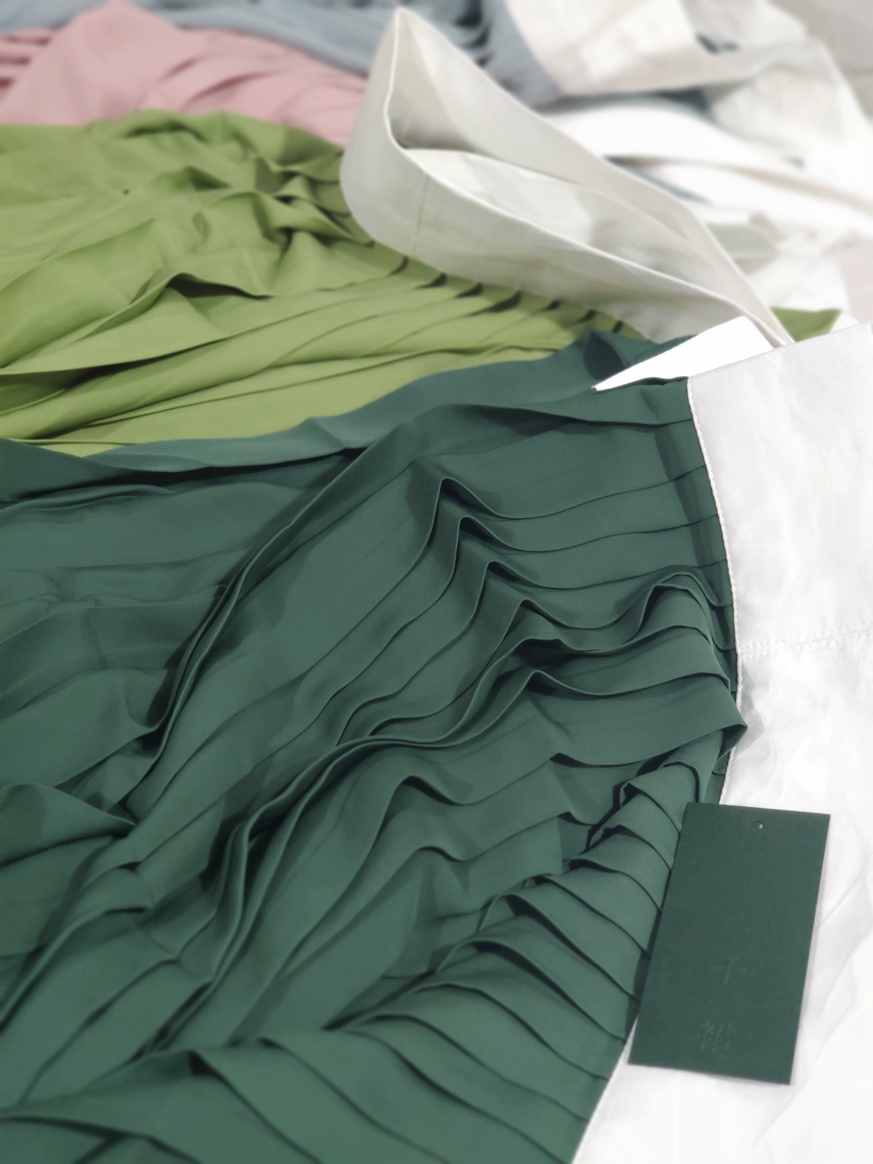 Rainbow Hanfu, winter skirt, 2020, (Physicals)
