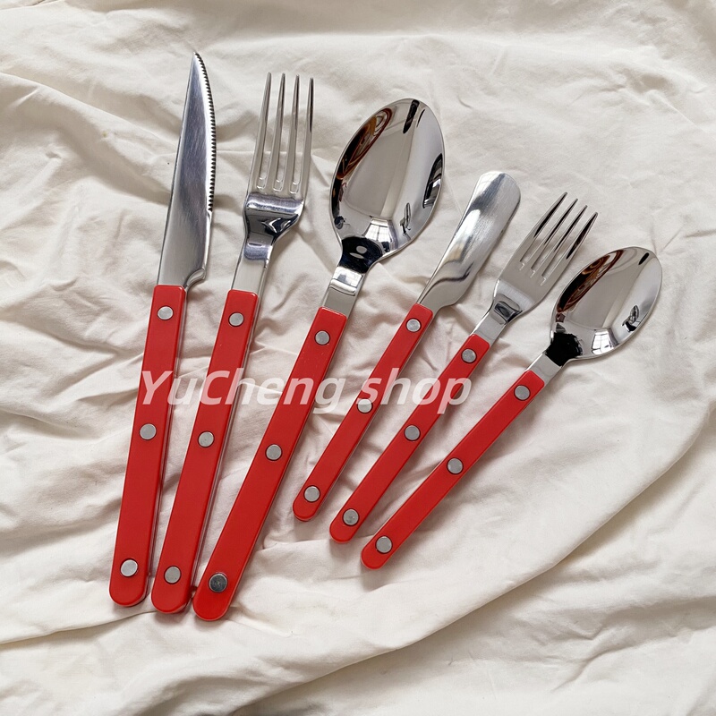 French Bistro Colorful Red High-Grade Stainless Steel Western Cutlery Steak Knife, Fork, and Spoon Set French Bistro Colorful Red High-Grade Stainless Steel Western Cutlery Steak Knife, Fork, and Spoon Set