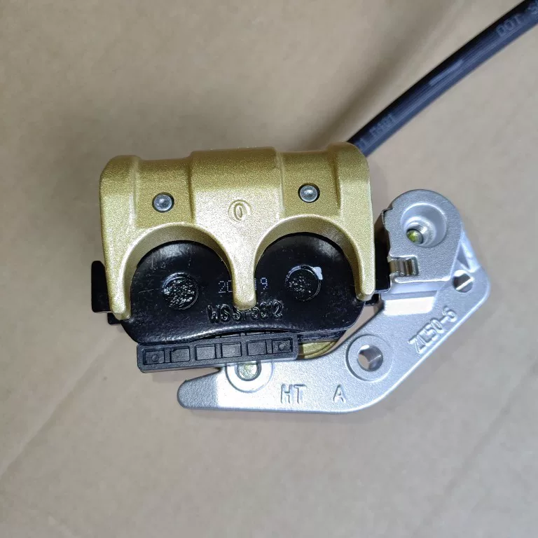 Подходит к новым континентам Honda SDH125T-/31/36/37EX Flying Dream DIO Crack NX передний тормоз верхний насос насоса вниз