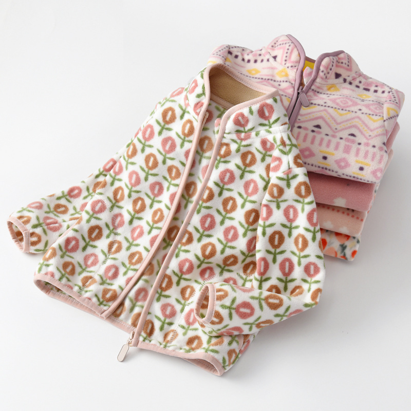 Girls' Spring and Autumn New Fleece Jacket, Baby Fleece Sweatshirt, Medium and Large Children's Autumn and Winter Jacket, Children's Clothing Top Girls' Spring and Autumn New Fleece Jacket, Baby Fleece Sweatshirt, Medium and Large Children's Autumn and Winter Jacket, Children's Clothing Top
