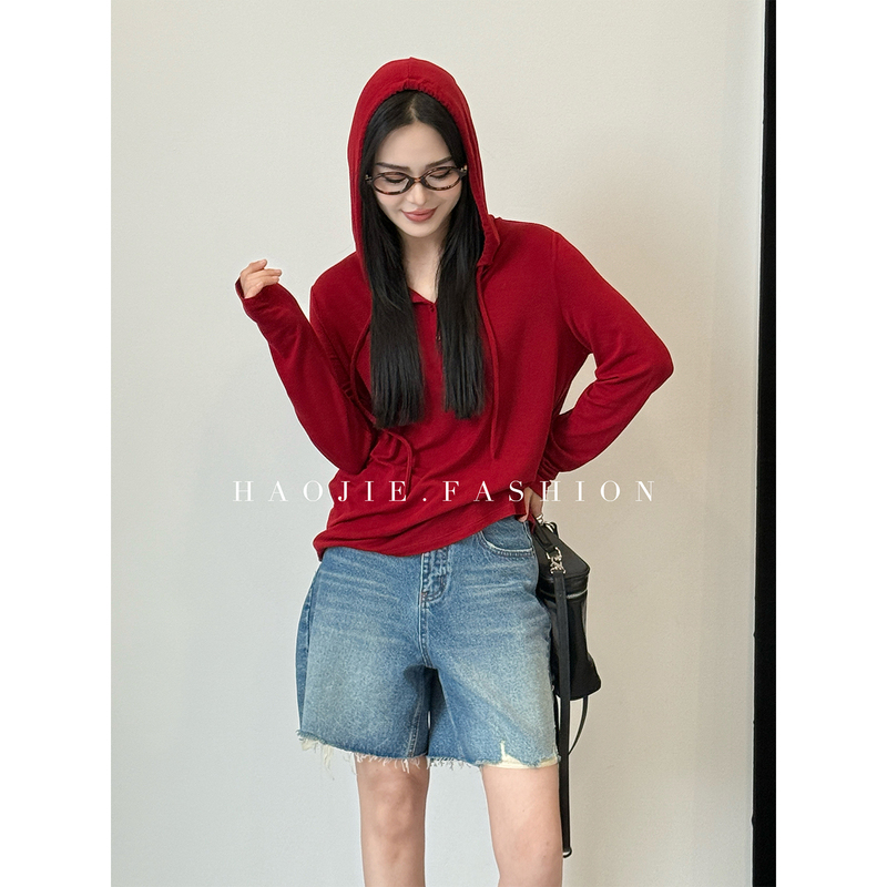Hao Jie's "Relaxed Daily" Red Lyocell Wool Long-Sleeve Knit Sweater for Women, New Summer Style, Elegant and Casual Top