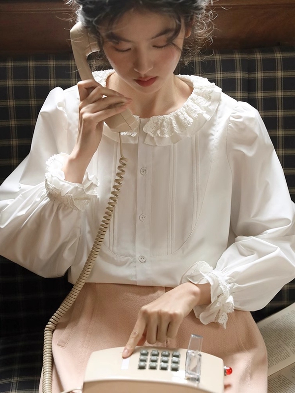 Lace Double-Layer Doll Collar White Lace Shirt for Women, New Autumn French Retro Unique Long-Sleeved Shirt Top