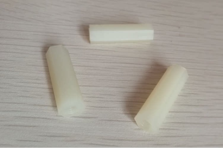 Hexagonal nylon natural color support column double through isolation column straight through to support the plastic interval column M2X5 6-30