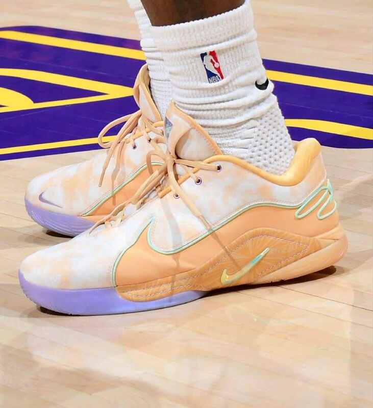 Nike Lebron 22 White and Orange Gs Low-Top Casual Trendy Basketball Shoes for Older Children Hv8615-200 Nike Lebron 22 White and Orange Gs Low-Top Casual Trendy Basketball Shoes for Older Children Hv8615-200
