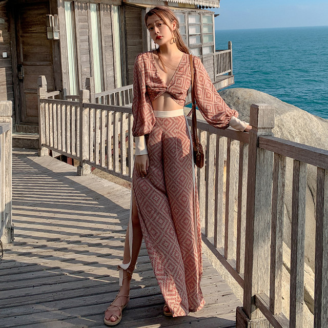 Sanya travel outfits show thin wide-leg pants women's bohemian long skirt seaside vacation beach skirt two-piece set