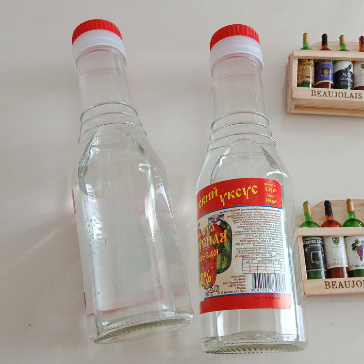 Russian imported 70 % high concentration white vinegar meal flavor vinegar and diluted 160ml