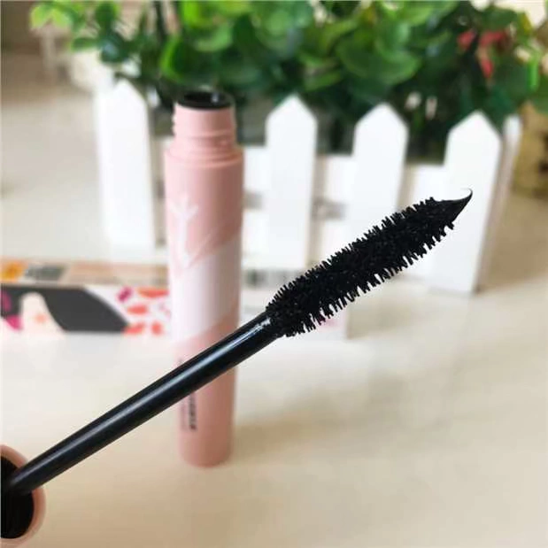 Xiaomifang nghiêng mascara nhỏ mật ong vuông dày mascara không thấm nước uốn cong mã hóa dài và không nở - Kem Mascara / Revitalash